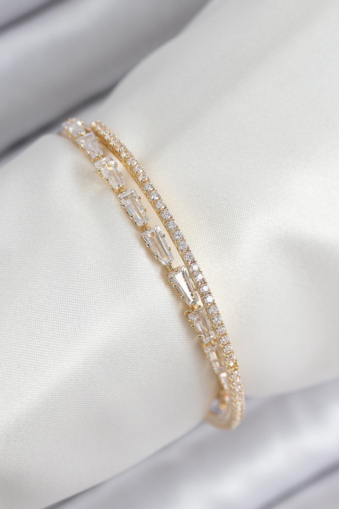 Su Yolu Model Gold Renk Kadın Bileklik