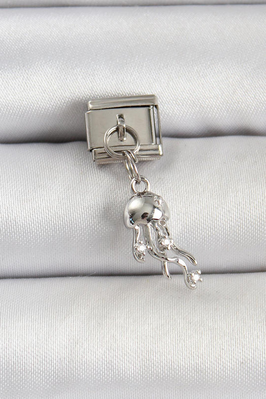 Deniz Anası Nomination Charm