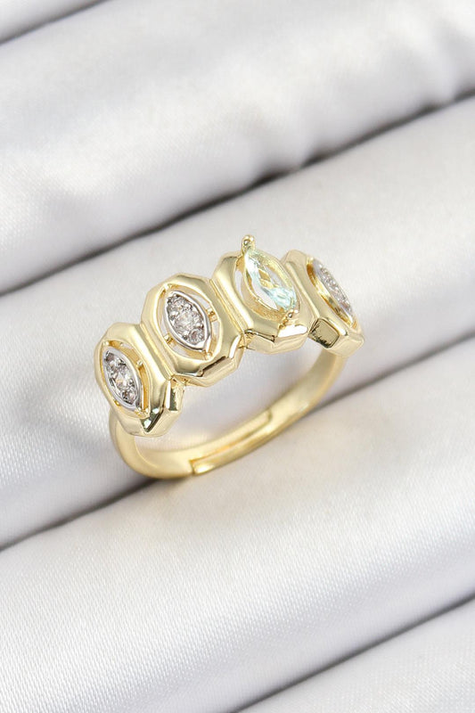 Zirkon Taşlı Damla Model Gold Renk Kadın Yüzük
